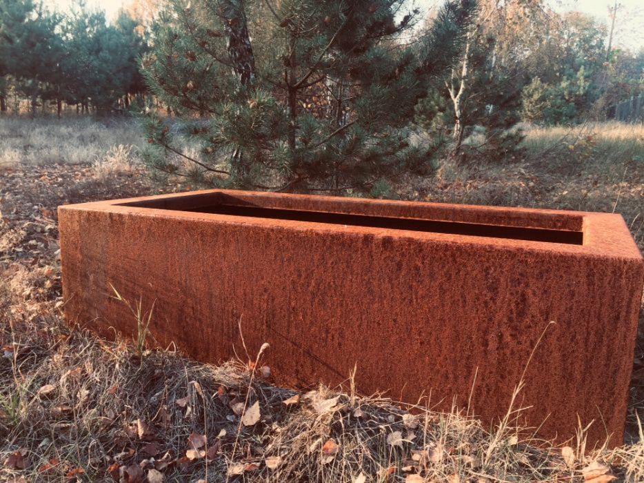 Donica, doniczka, stal, metal, corten, korten, rdza