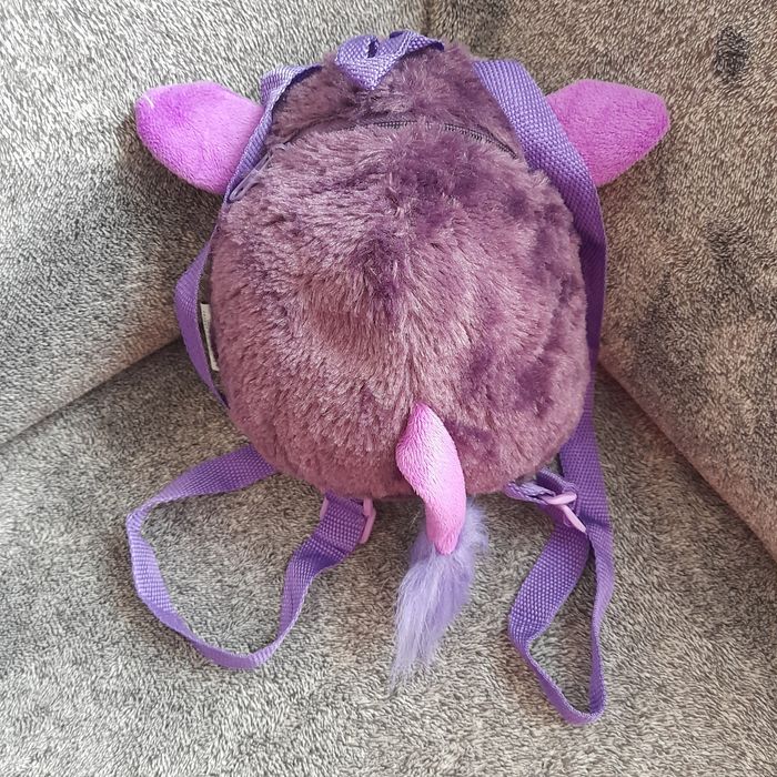 Futrzany plecaczek Furby