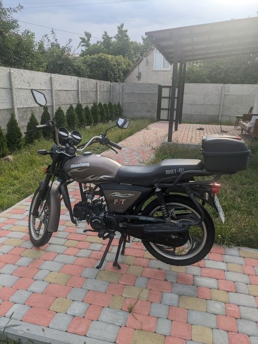 Мотоцикл мустанг фіт 125.