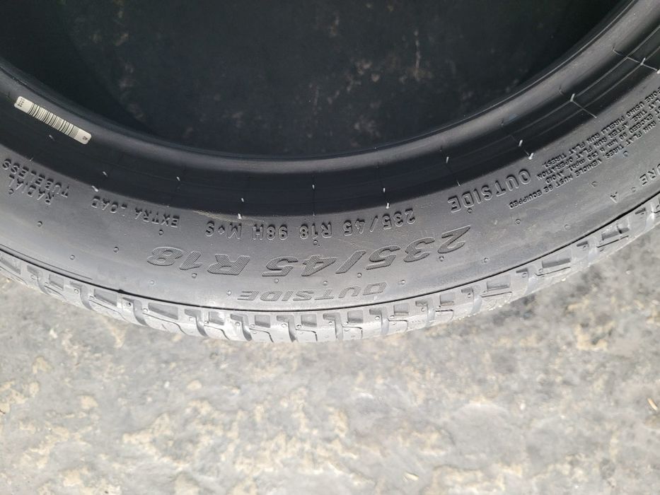 Opony letnie 235/45/18 pirelli p zero 2024r