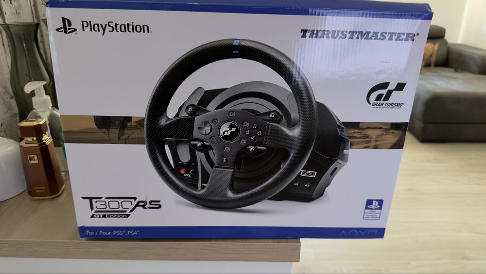 Volante thrustmaster t300 rs