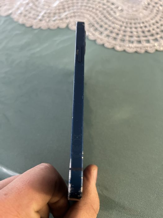 Продам айфон 12 128гб