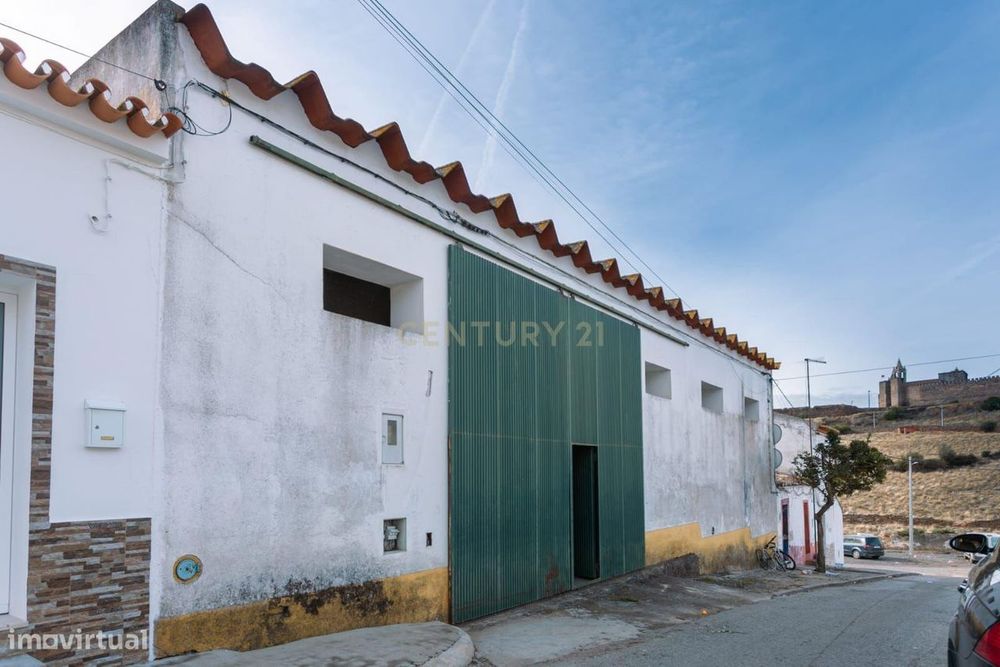 Armazém para Venda em Mourão