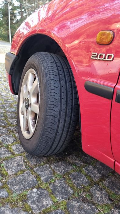 Toyota Corolla 2.0D Starvan (1997)