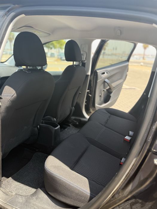 Peugeot 208 1.6 BlueHDi Allure 75 cv – Junho de 2018