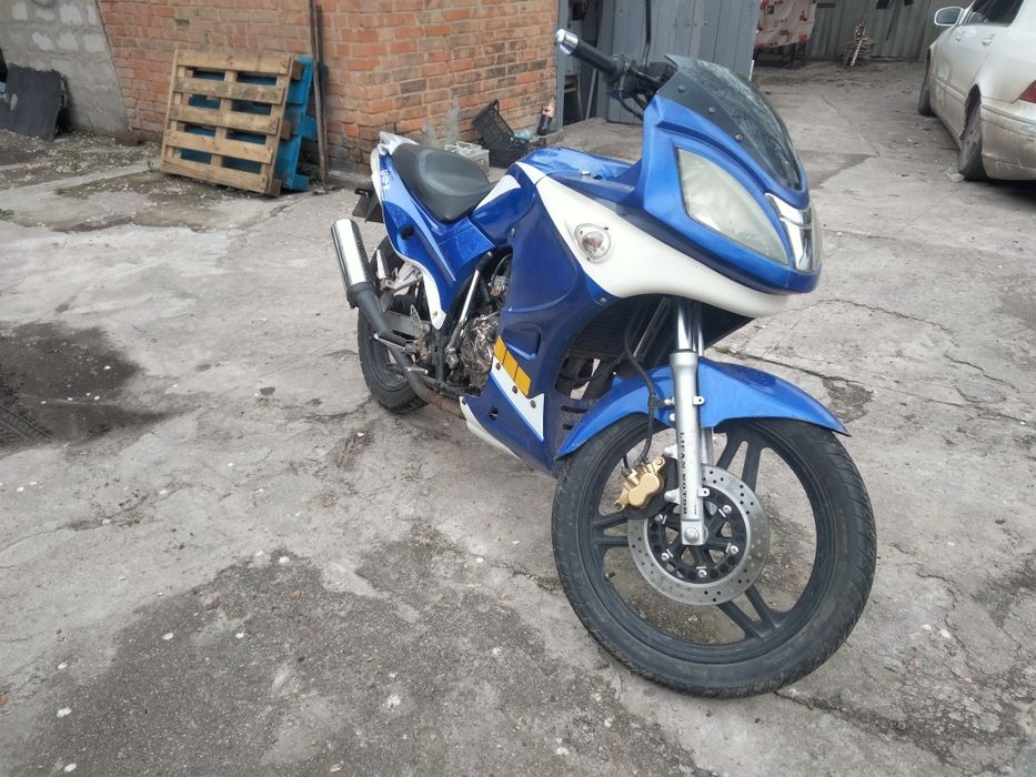 Продам мотоцикл ліфан лф125-30