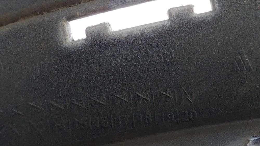 Pára-choques trás BMW X1 (F48)