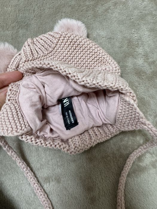 Шапка zara на дівчинку