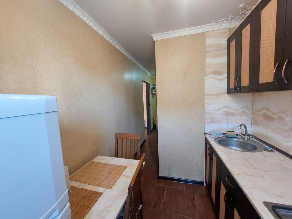 Здаю 1 кімнатну квартиру на Площі Перемоги