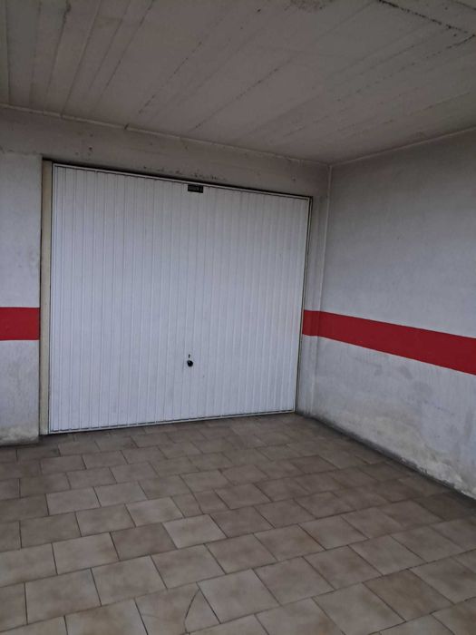 Garagem Para Arrendamento  Cacém