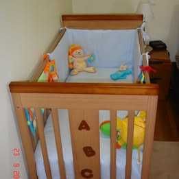 Cama de Bebé nova