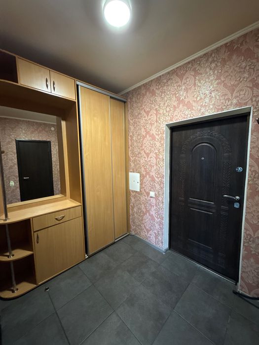 Продам повноцінну велику 1к квартиру, без комісіі