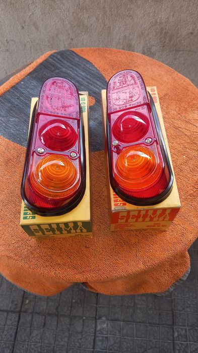 Farolin renault 4L varios  preços  ler anúncio