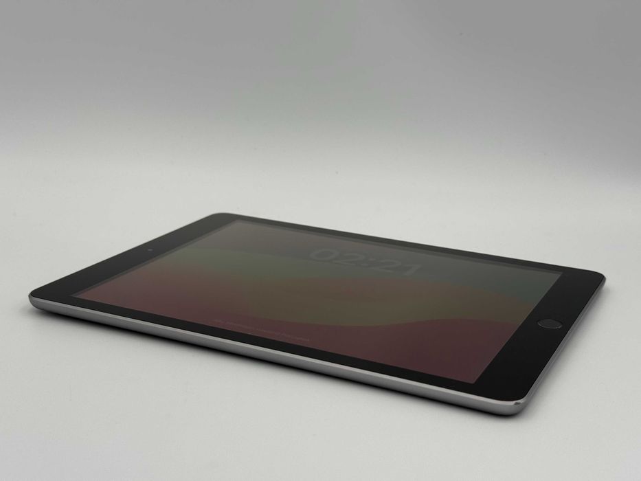 Tablet Apple iPad 6 generacji 32 GB bat: 90-100% + GW 6 msc