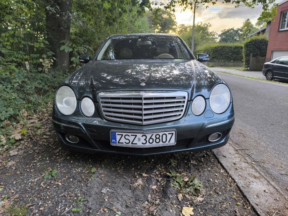 W211 Mercedes e280 disel
