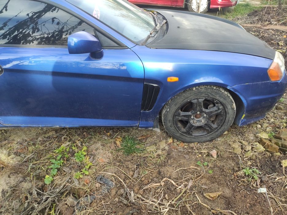 Автомобиль Hyundai coupe tiburon