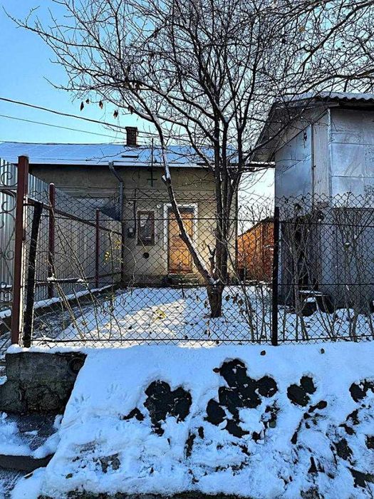 Оренда 1-кімнатного особняка по вулиці Загірна