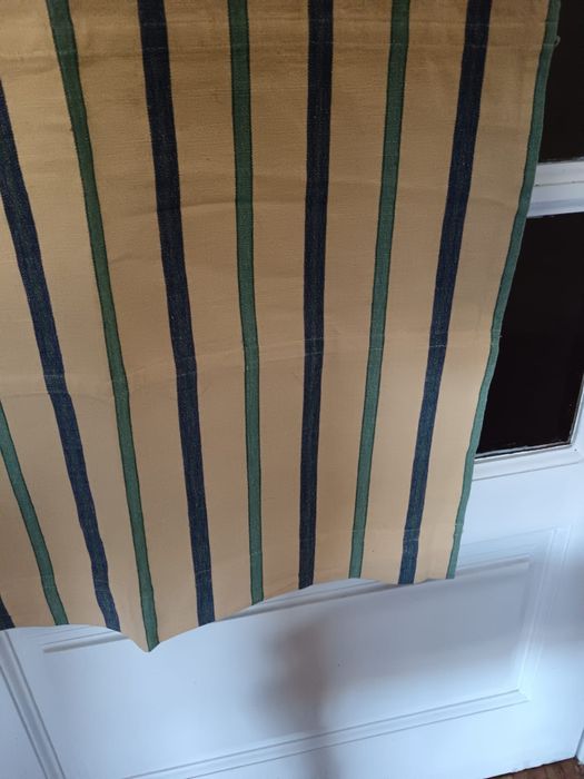 2 cortinas venezianas, da casa Moura