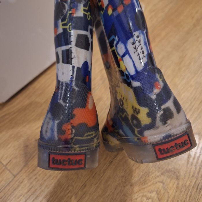 Galochas com luz 27 optimo estado