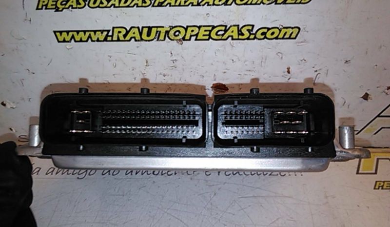 Centralina do Motor - AUDI A4 (8E2, B6) | 00 - 05