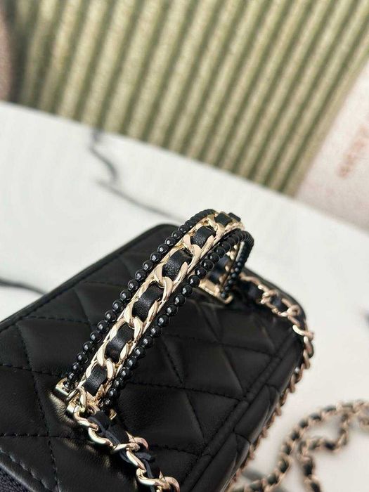 Torebka Chanel Vanity z lusterkiem