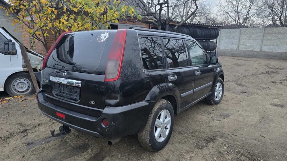 Шрот запчастини розбор Ніссан Ікстрейл 2.2дизель 2004рік