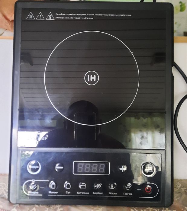 Индукционная плита LE CHEF FIC-C6 .