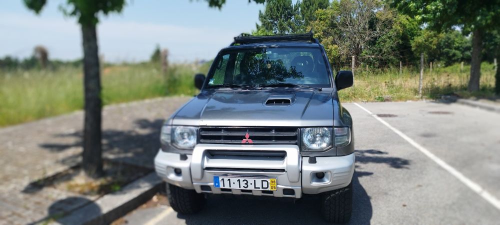 Mitsubishi Pajero GLS 2800