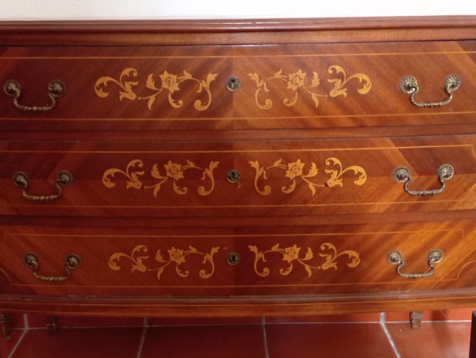 Mobília tradicional dona Maria