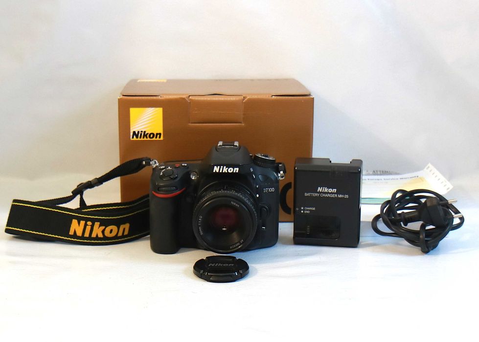 Nikon D7100 com Nikon 50mm máquina fotográfica digital reflex