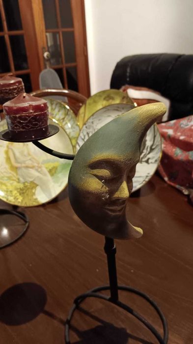 Vendo Candeeiros decorativos como a lua e o sol