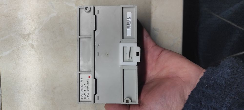 Програмований логічний контролер (ПЛК) Festo FEC-FC20-FST
