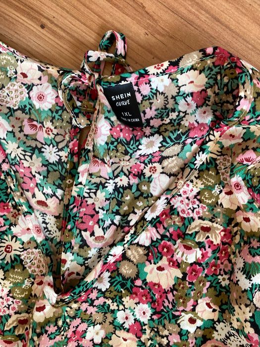 Літінй комбінезон ромпер в квітковий принт shein xl
