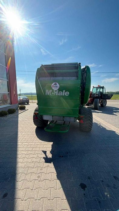 Prasa belująca McHale V660 pasówka