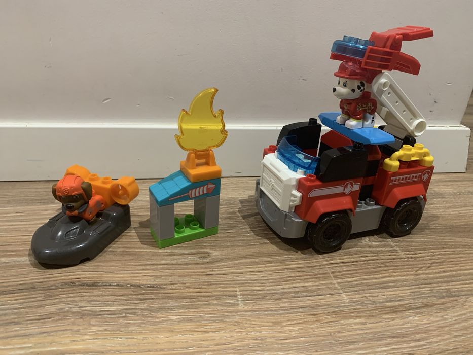 Klocki Mega Bloks Psi Patrol Wóz Strażacki Marshall