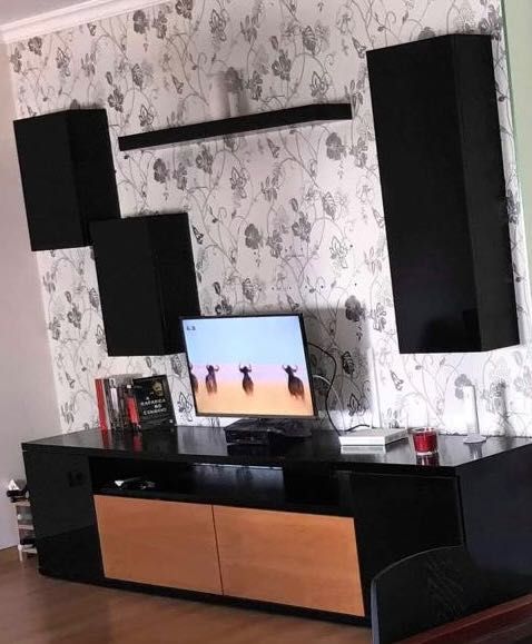 Móvel de TV e Entrada