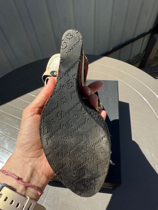 Жіночі босоніжки dsquared2 оригінал