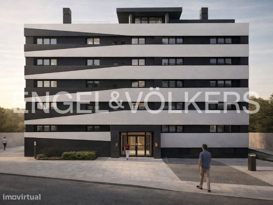 Novo Empreendimento com Piscina em Monte Gordo