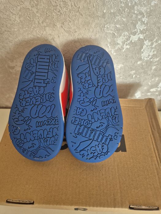 Продам дитячі кросівки. Puma.