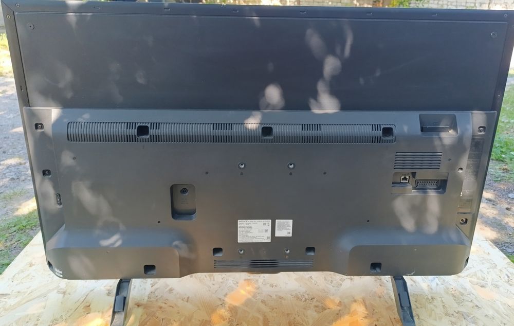 Телевизор сони. .