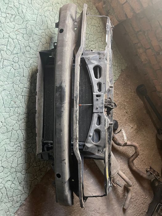 Продам радіатор з вентиляторами у зборі на Skoda Octavia Tour 1998