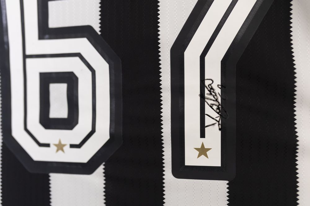 Camisola futebol jogo usada autografada botafogo
