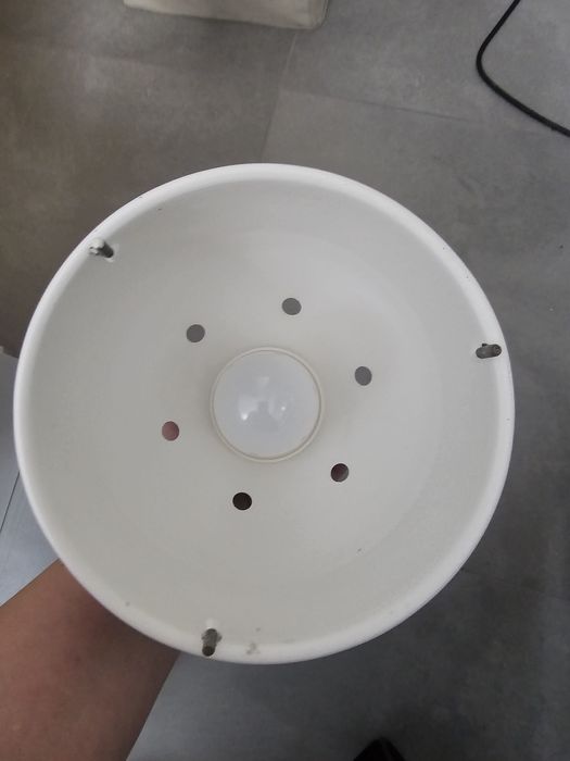 Bialy kinkiet  metal plus szkło