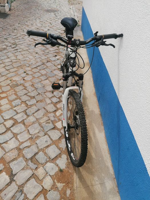 Bicicleta montanha roda 26