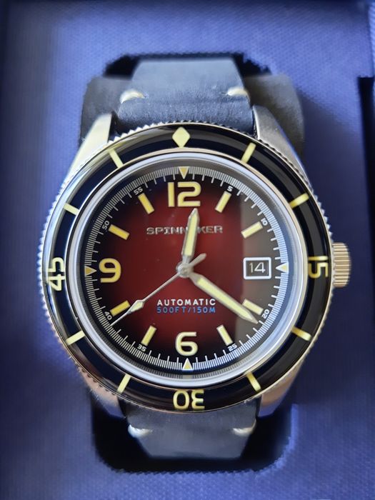 Продам механические часы Спинокер