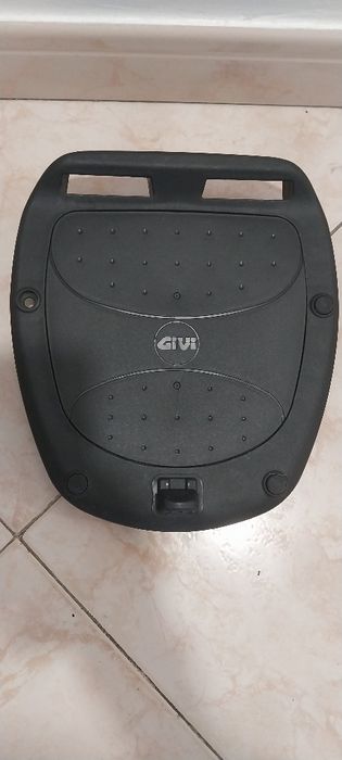 Topcase Givi c/base