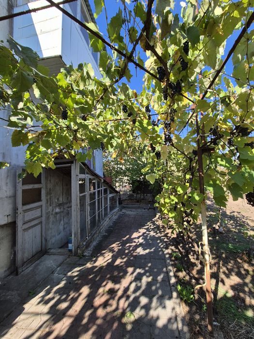Продам дачу возле Гребной канал