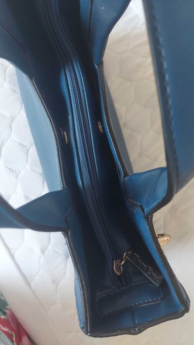 Elegancka Torebka niebieska do ręki marki Tom & Eva