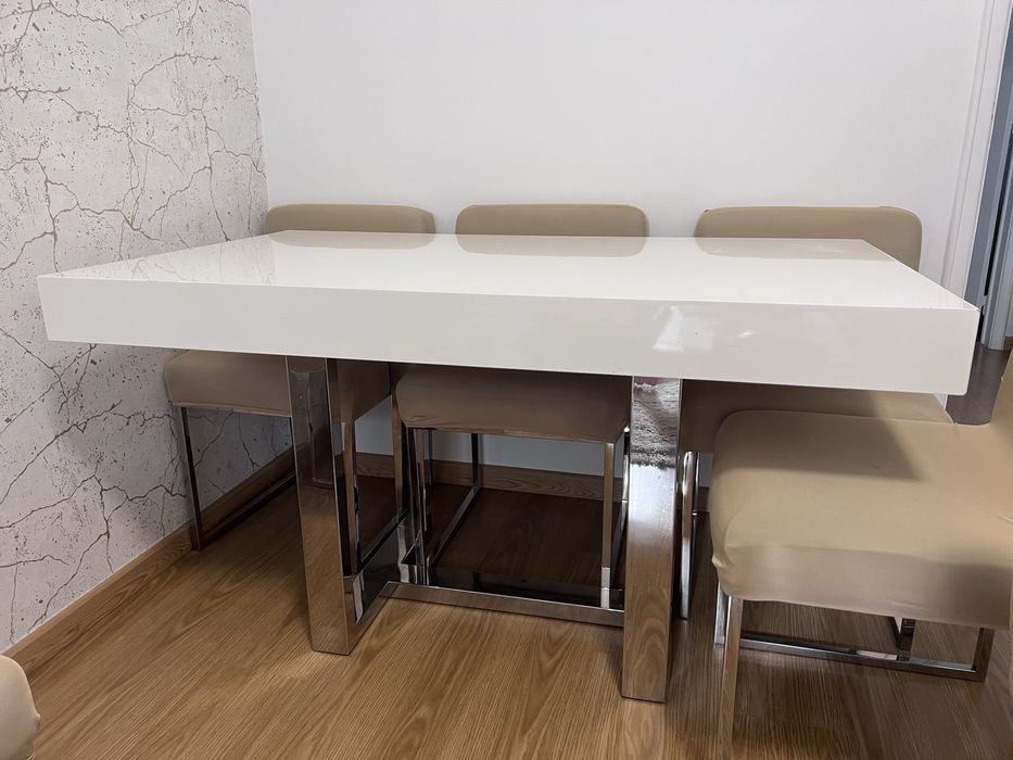 Mesa extensivel branca