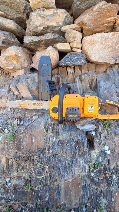 Husqvarna 372 XP e 365 X-TORQ e serra a bateria